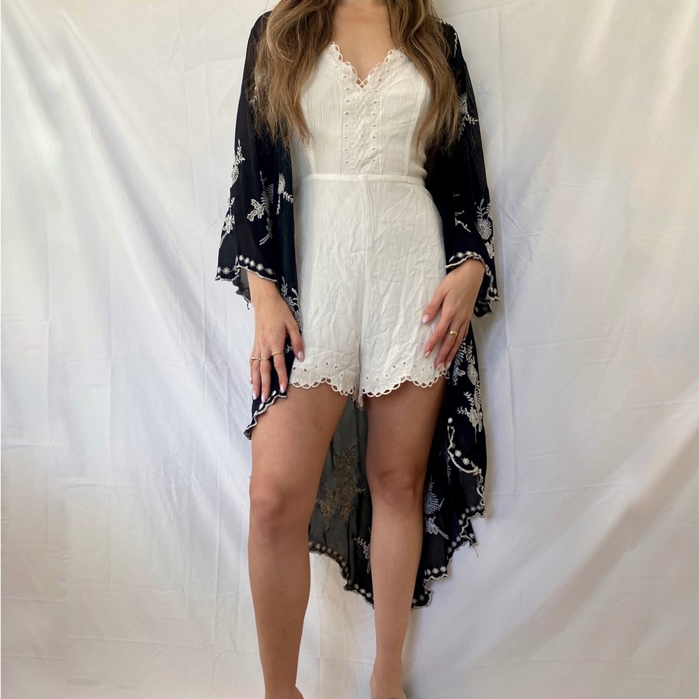 Kimono - Picture 2 of 4